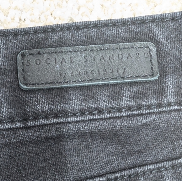 Social Standard by Sanctuary - Picture 6 of 7